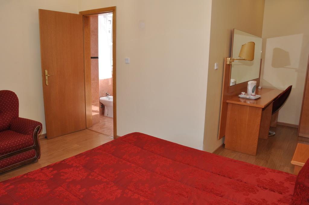 Hotel Solneve Covilhã Kültér fotó