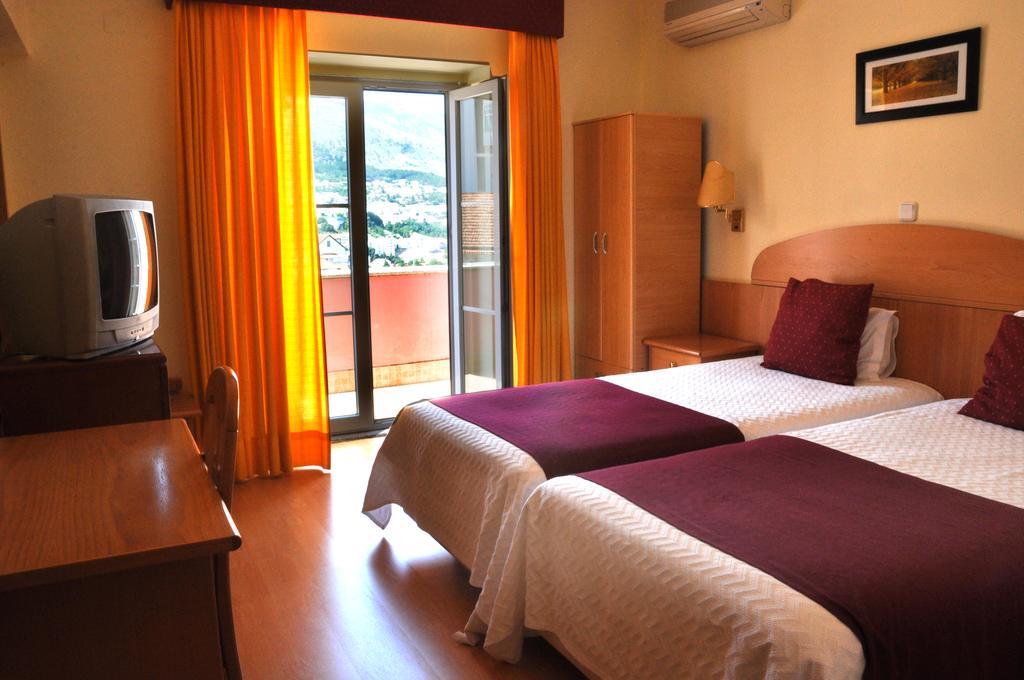 Hotel Solneve Covilhã Kültér fotó